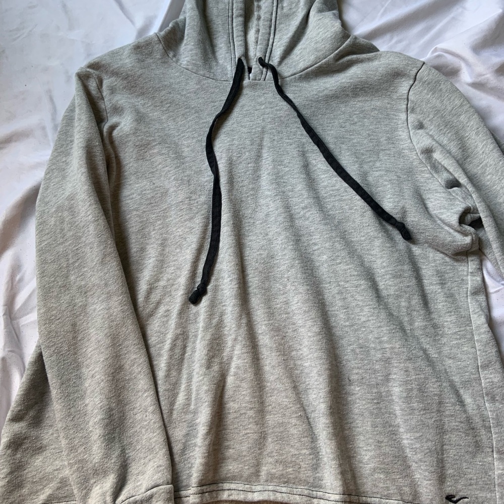 Comfy gray sweatshirt
